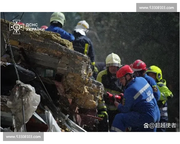 乌克兰国脚苏达科夫亲历基辅空袭:家人在屋内幸免于难 乌克兰国脚苏达科夫亲历基辅空袭:家人在屋内幸免于难
